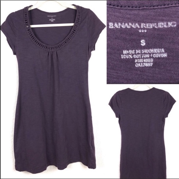 Banana Republic Dresses & Skirts - Banana Republic purple tee shirt dress.